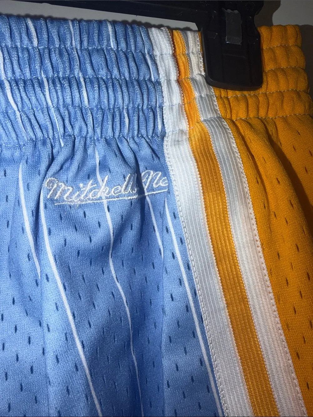 🏀🩳🏀 Mitchell & Ness LA Lakers Yellow and Light Blue Shorts